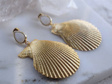 Siren Earring - White Sands