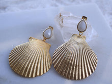 Siren Earring - White Sands